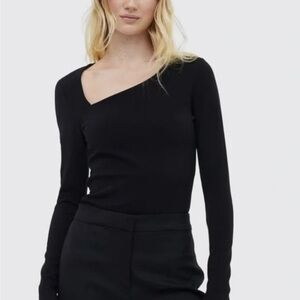 NWT H&M Asymmetrical Top